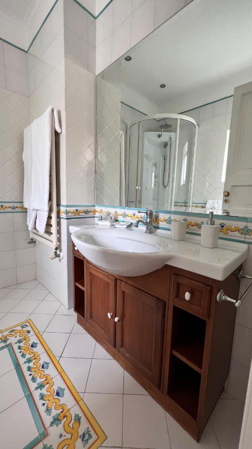 Calabritto Suite Naples Extérieur photo