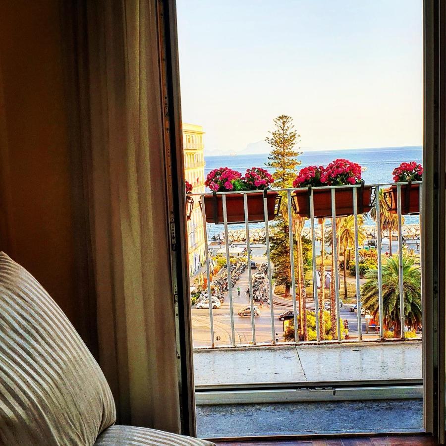 Calabritto Suite Naples Extérieur photo